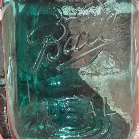 Ball Mason Jar Teal Blue Glass with Lid Wide Mouth - Picture 11 of 16